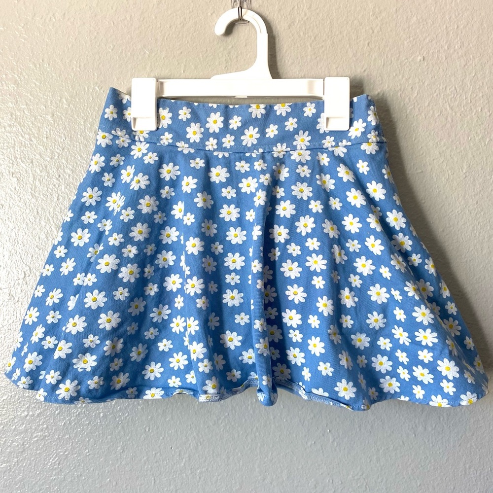 Handmade ditsy daisy skort